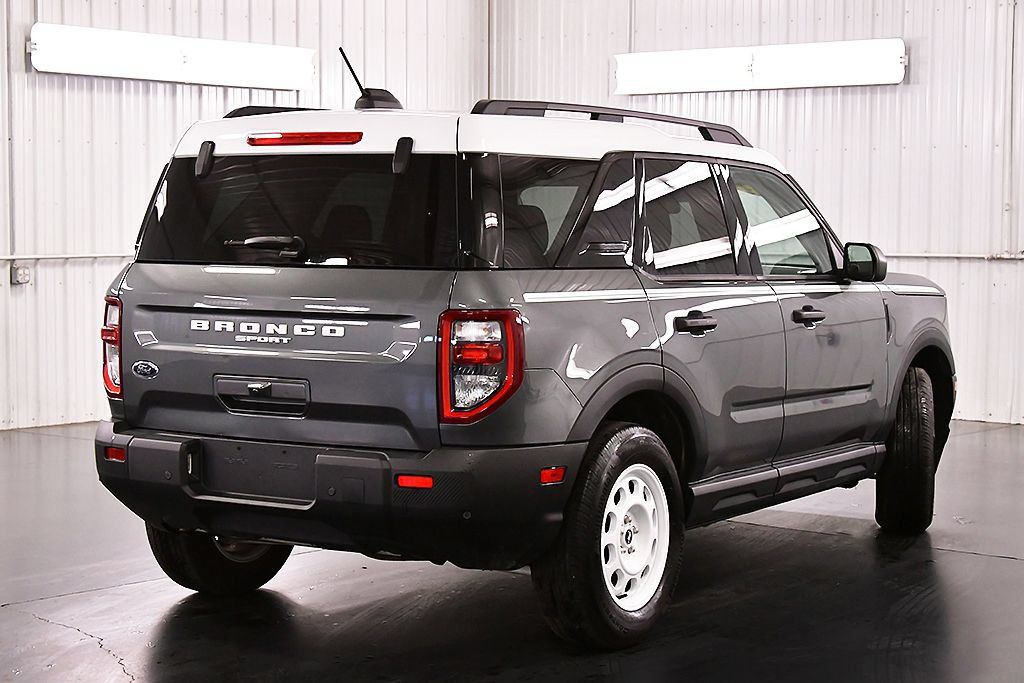 Used 2025 Ford Bronco Sport Heritage w/ Convenience Package AWD/4WD image 8