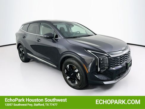 Used 2026 Kia Sportage LX FWD image 1