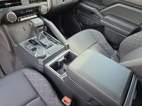 New 2026 Toyota Tacoma SR5 AWD/4WD image 15