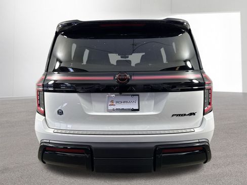 New 2025 Nissan Armada PRO-4X image 32