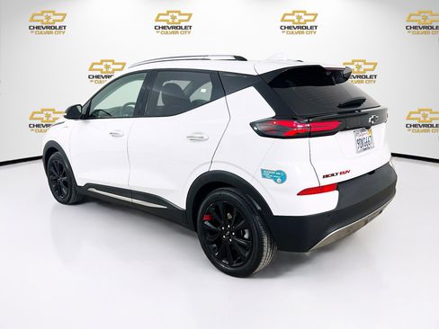 Used 2023 Chevrolet Bolt EUV Premier w/ Sun & Sound Package image 5