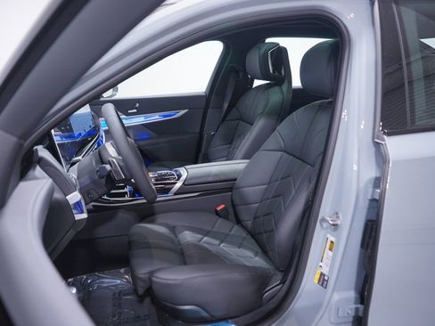 New 2026 BMW i7 eDrive50 w/ M Sport Package RWD image 7