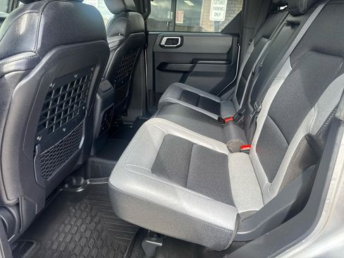 Used 2024 Ford Bronco Big Bend image 26