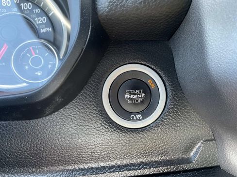 Used 2021 RAM 1500 Big Horn AWD/4WD image 49