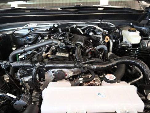 New 2026 Toyota Tacoma SR5 AWD/4WD image 28