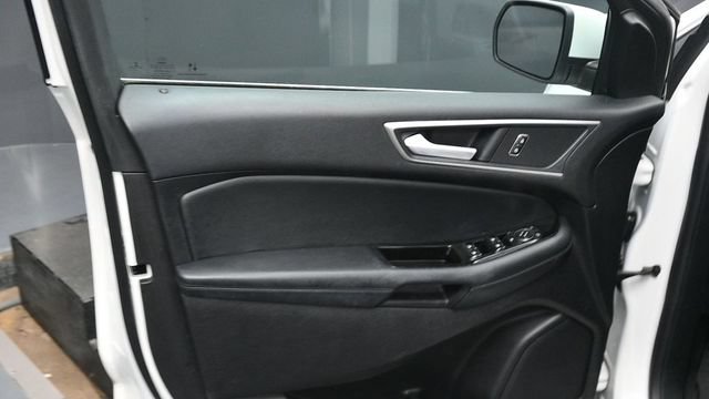 Used 2020 Ford Edge SEL w/ Convenience Package AWD/4WD image 14