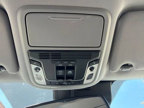 Used 2019 Honda Ridgeline RTL-E image 26