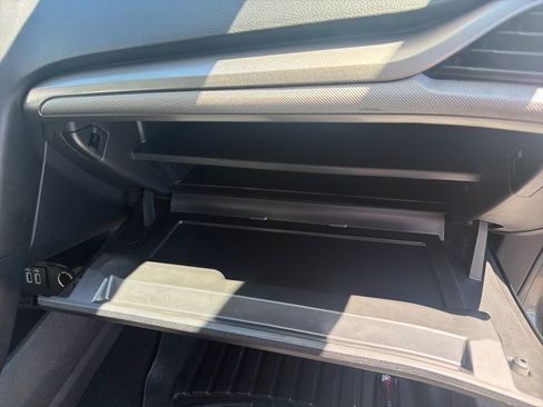 Used 2019 Ford Fusion SE FWD image 37