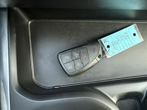 Used 2024 Chevrolet Silverado 1500 High Country w/ Technology Package image 31