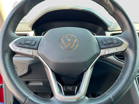 Used 2023 Volkswagen Atlas SEL R-Line image 11