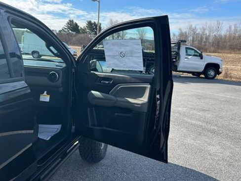 New 2026 Chevrolet Colorado ZR2 AWD/4WD image 43