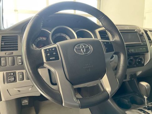 Used 2013 Toyota Tacoma 4x4 Double Cab w/ TRD Sport Pkg image 14