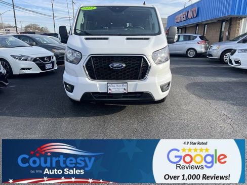 Used 2023 Ford Transit 350 XLT image 5