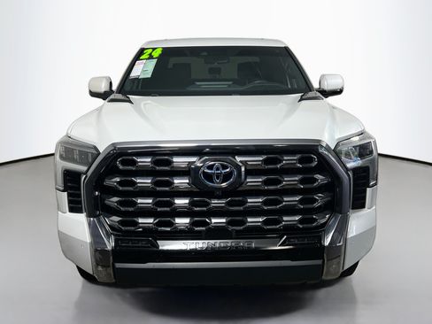 Used 2024 Toyota Tundra Platinum AWD/4WD image 10