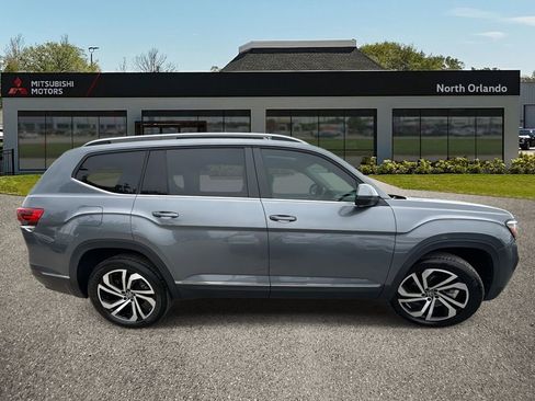 Used 2022 Volkswagen Atlas SEL image 6