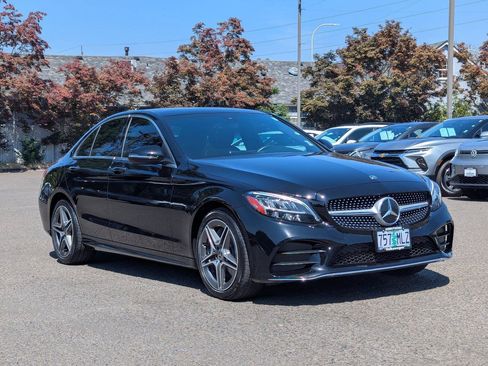 Used 2020 Mercedes-Benz C 300 4MATIC Sedan image 7