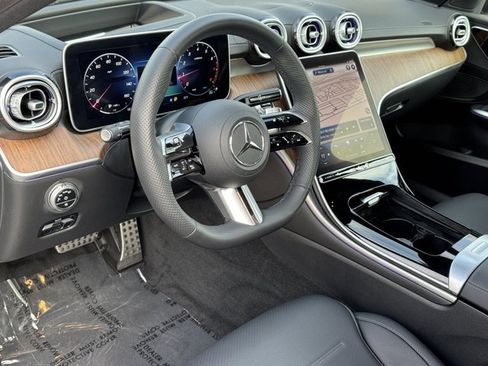 Used 2023 Mercedes-Benz C 300 Sedan image 17