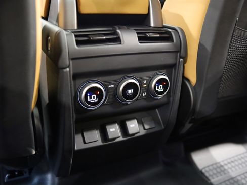 Used 2023 Land Rover Defender 110 Carpathian Edition AWD/4WD image 38