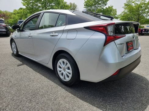 Certified 2022 Toyota Prius LE image 7