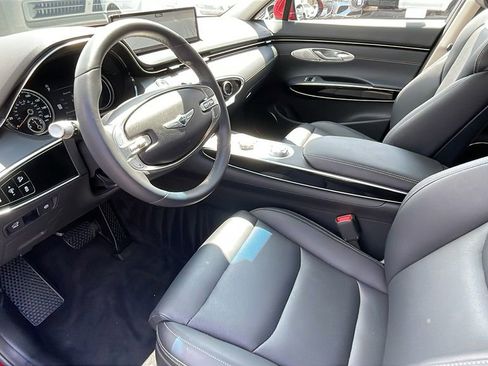 Used 2025 Genesis GV70 2.5T image 14
