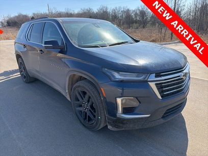 Used 2022 Chevrolet Traverse LT w/ LPO, Floor Liner Package