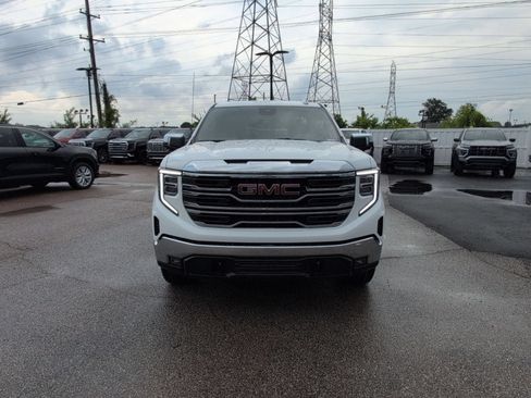 New 2026 GMC Sierra 1500 SLT w/ SLT Premium Package AWD/4WD image 9