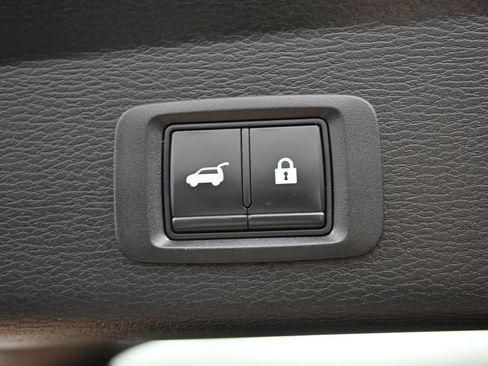 Used 2022 Mitsubishi Outlander SE FWD image 16