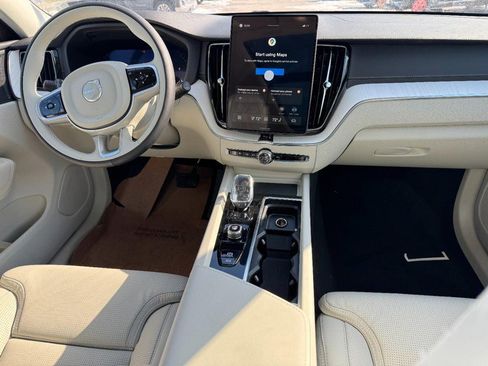 New 2026 Volvo XC60 B5 Ultra w/ Climate Package image 6