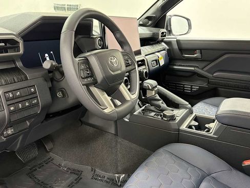 New 2026 Toyota 4Runner 4WD image 12