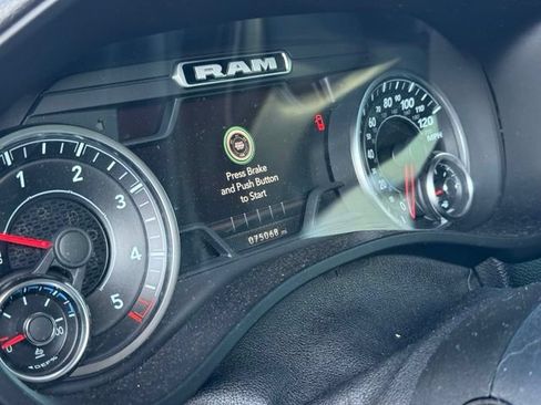 Used 2022 RAM 1500 Laramie RWD image 6