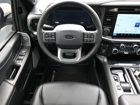 Used 2025 Ford F150 Lariat w/ Equipment Group 502A High AWD/4WD image 26