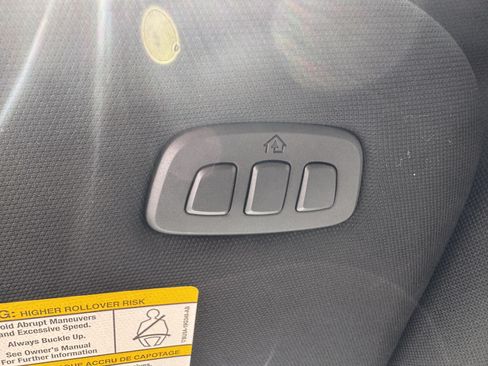 Used 2025 Ford Expedition Max King Ranch AWD/4WD image 31