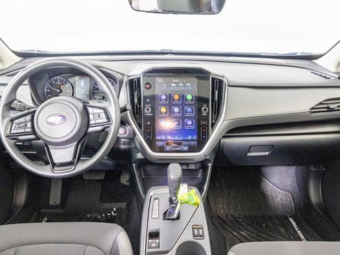 Used 2025 Subaru Crosstrek 2.0i Premium image 25