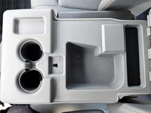 Used 2015 Ford F350 XL w/ Power Equipment Group image 44