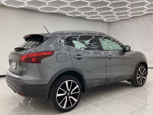 Used 2018 Nissan Rogue Sport SL image 12