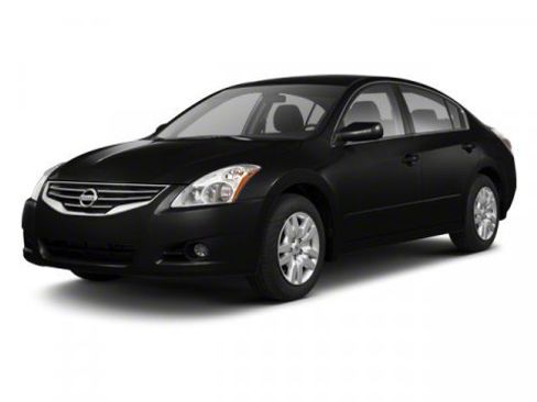 Used 2010 Nissan Altima 3.5 SR w/ Premium Pkg image 1