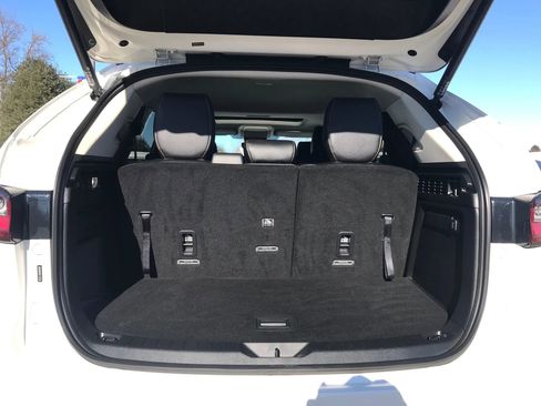 Used 2024 MAZDA CX-90 3.3 Turbo w/ Preferred Package image 37