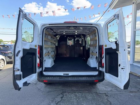 Used 2025 Ford Transit 250 Low Roof w/ Exterior Upgrade Package RWD image 8