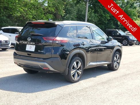 Used 2023 Nissan Rogue SL AWD/4WD image 4