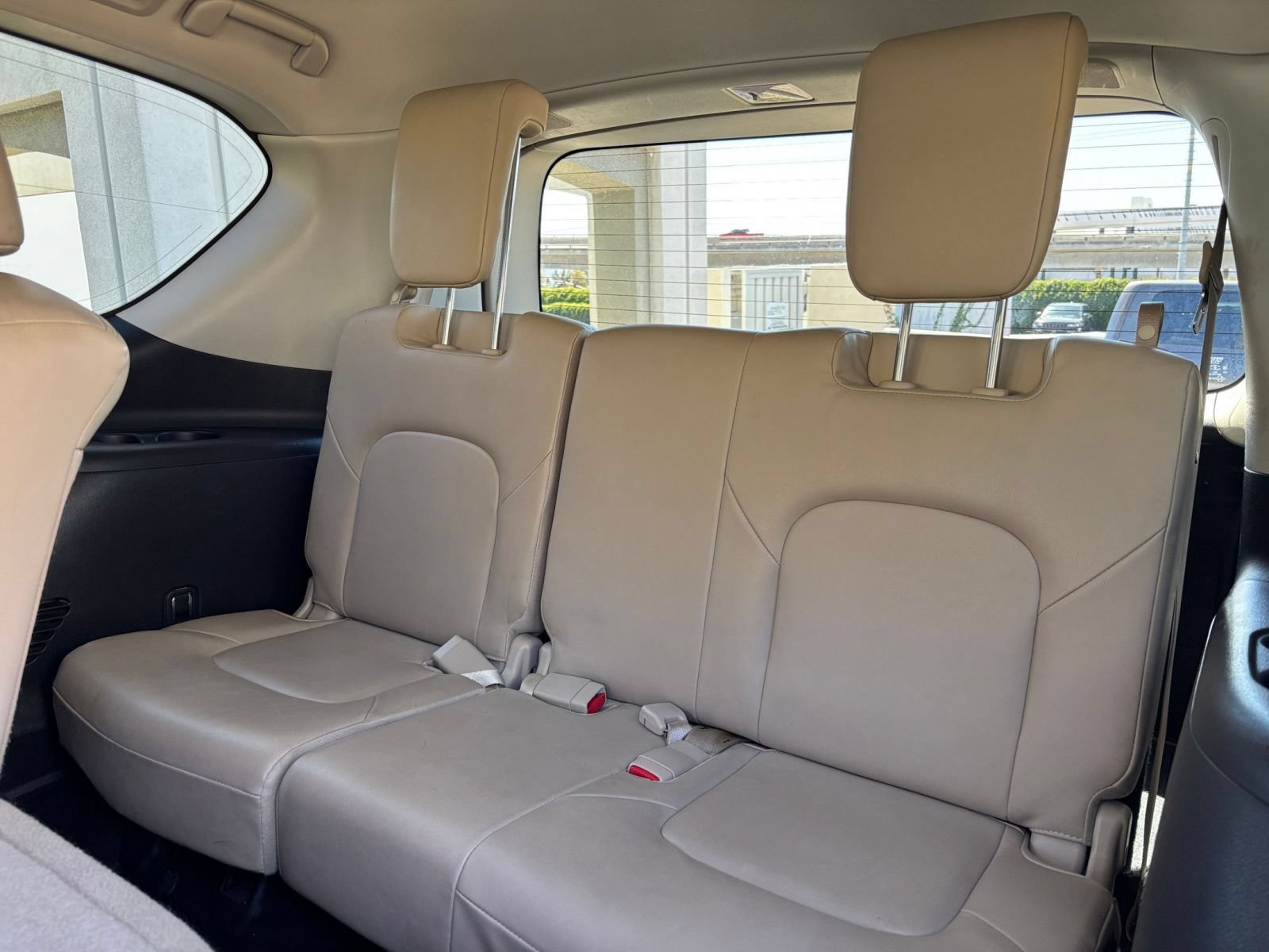 Used 2024 Nissan Armada SL RWD image 32