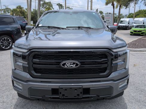 Used 2024 Ford F150 Lariat w/ FX4 Off-Road Package AWD/4WD image 3