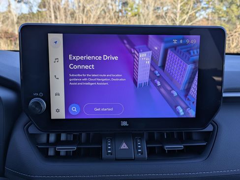 Used 2023 Toyota RAV4 XLE Premium image 13