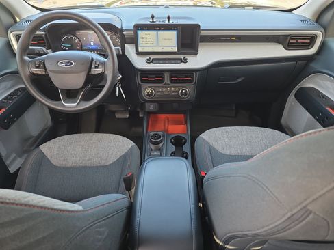 Used 2023 Ford Maverick XLT w/ Equipment Group 300A Standard image 12