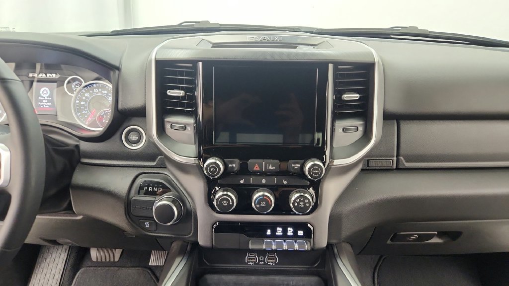 Used 2025 RAM 1500 Big Horn RWD image 36
