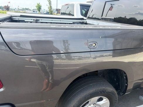 Used 2019 RAM 1500 Big Horn AWD/4WD image 12