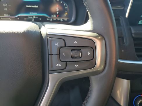 Used 2023 Chevrolet Tahoe Z71 w/ Luxury Package image 35