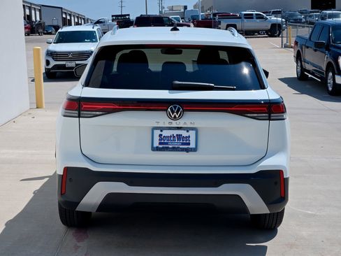 New 2025 Volkswagen Tiguan S image 5