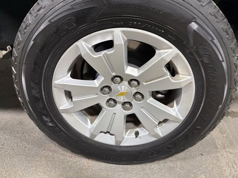 Used 2022 Chevrolet Colorado LT w/ Fleet Safety Package image 36