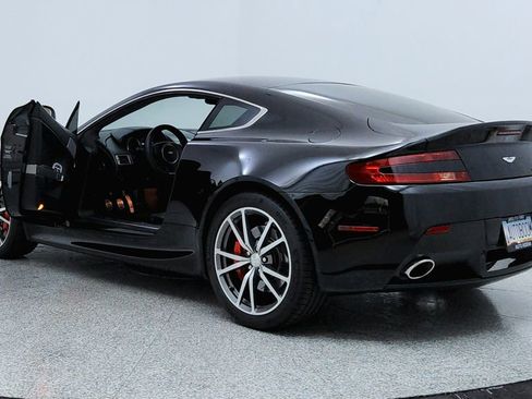 Used 2015 Aston Martin V8 Vantage Coupe RWD image 10