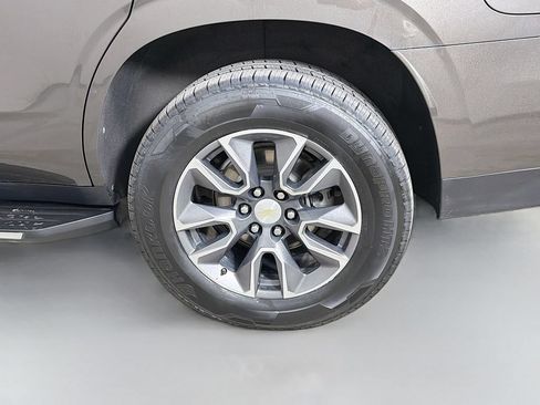 Used 2021 Chevrolet Tahoe LT AWD/4WD image 30